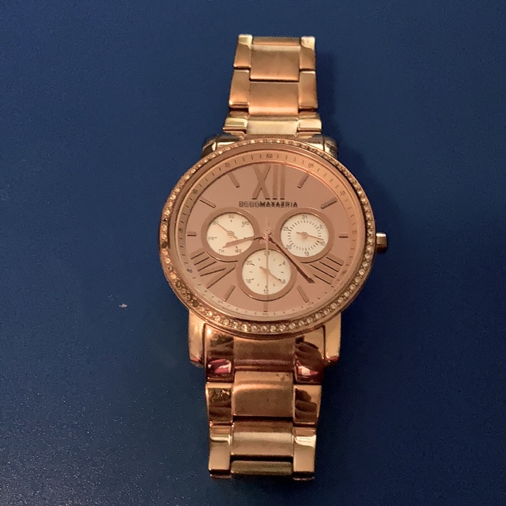 ❗️Closet clear out❗️BCBG watch